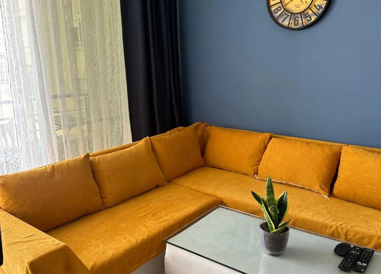 Жилье В Центре Antalya Apartmán